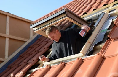 Pose de fenêtres de toit Velux à Girolles